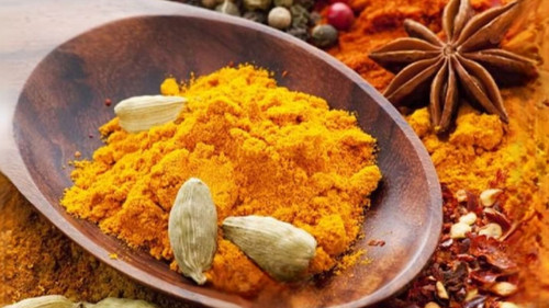 ادویه کاری